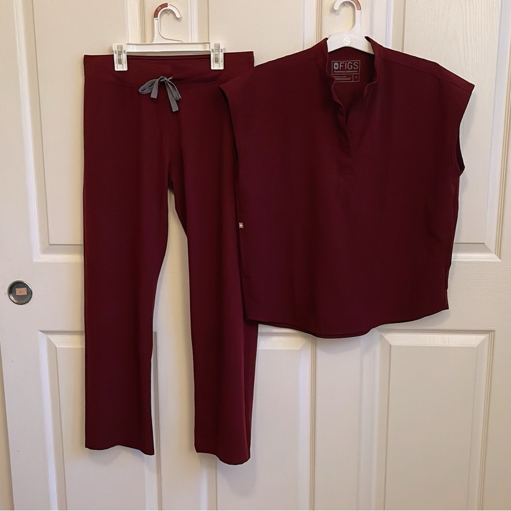 Figs Scrub Set Burgandy